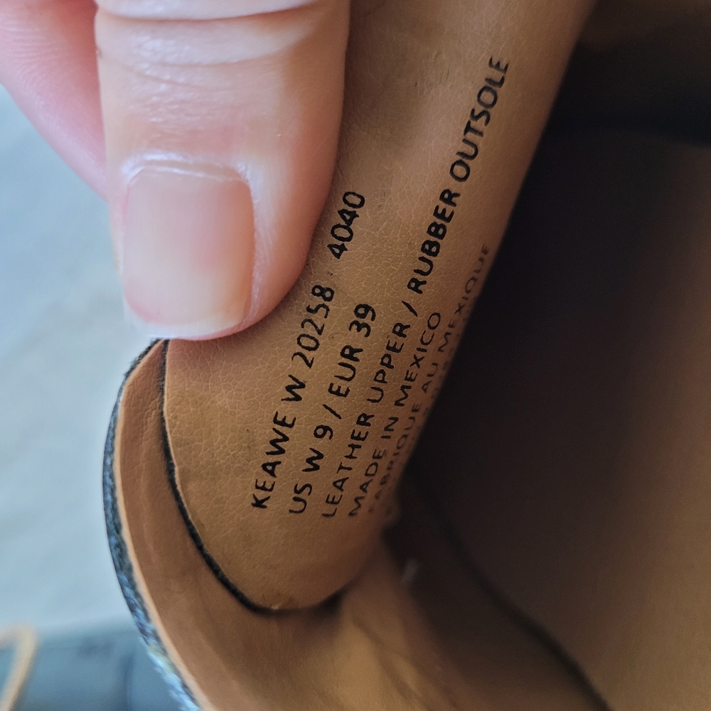 Olukai keawe leather upper shoes size 9 - Picture 9 of 9